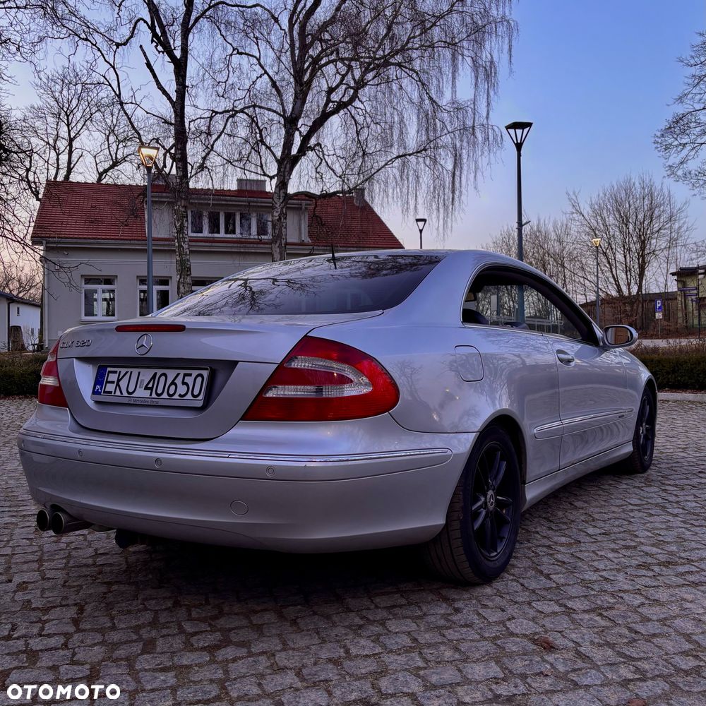 Mercedes-Benz CLK - 5