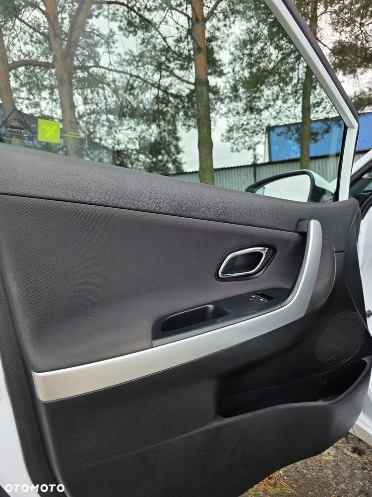 Kia Ceed - 24