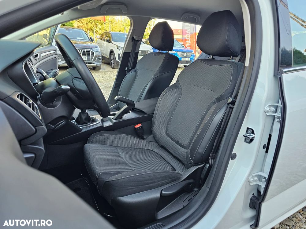 Renault Megane - 20