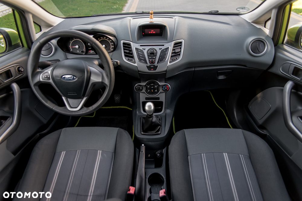 Ford Fiesta - 33