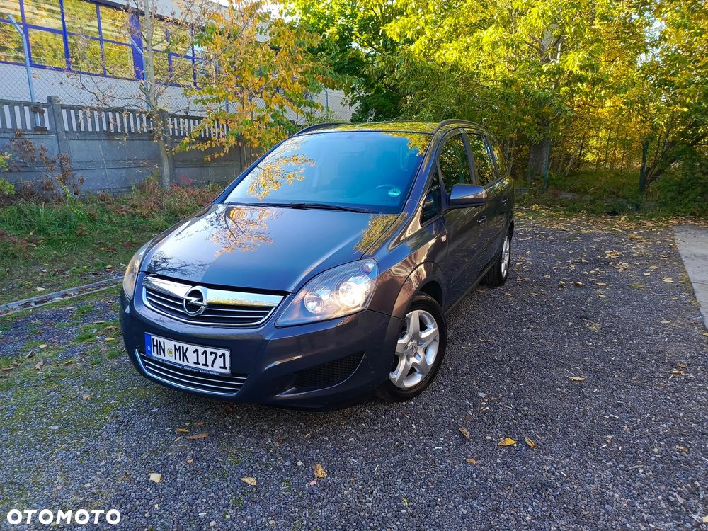 Opel Zafira 2014 photo 3