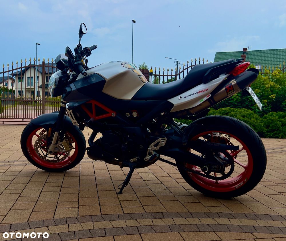 Aprilia Shiver - 3