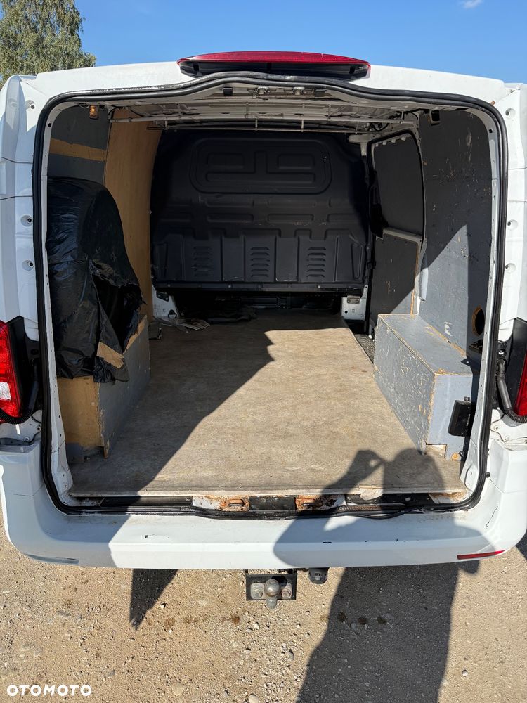 Mercedes-Benz Vito - 9
