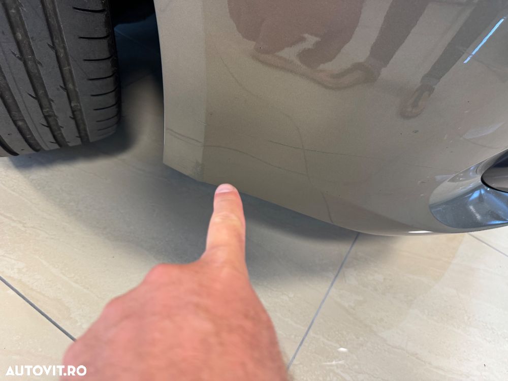 Toyota Corolla 1.8 Hybrid Team Deutschland - 38