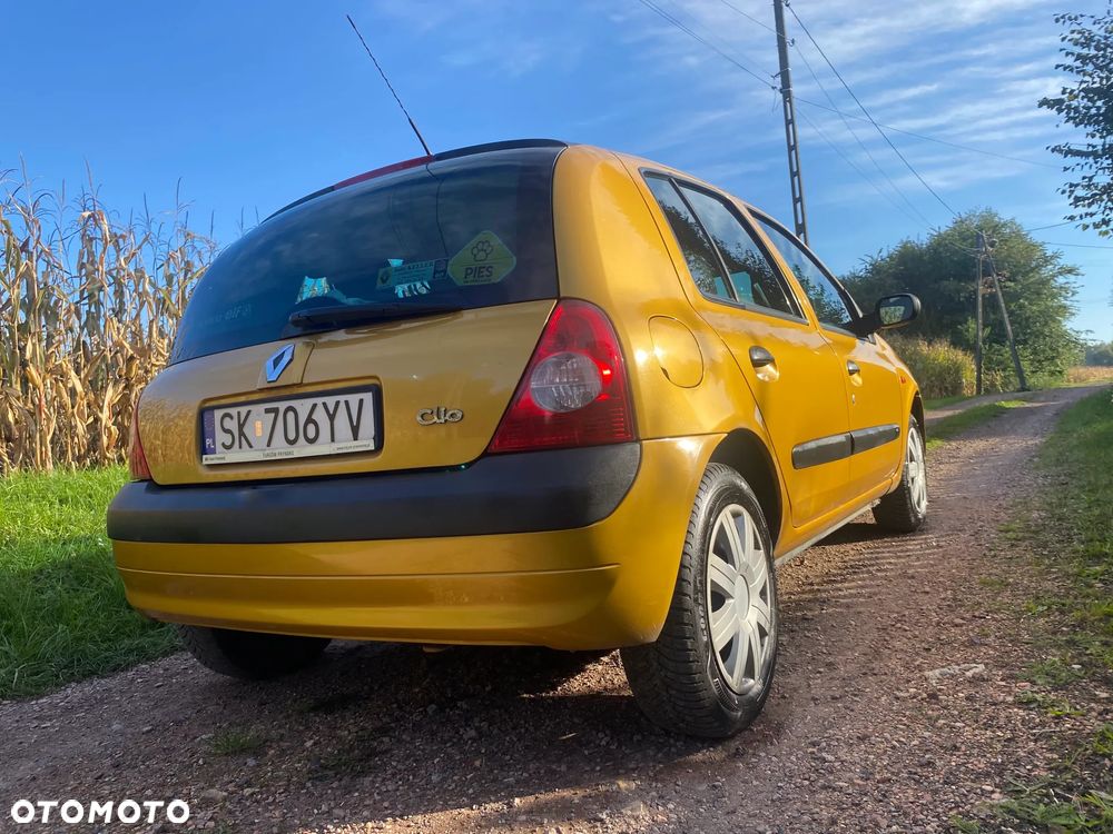 Renault Clio 1.2 16V Authentique - 3