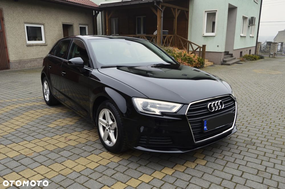 Audi A3 Sportback 35 TFSI Sport S tronic - 7