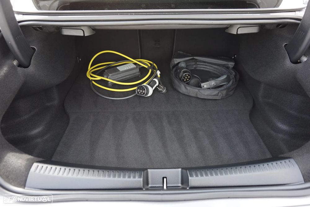 Mercedes-Benz CLA 250 e 8G-DCT Progressive Line Advanced - 57