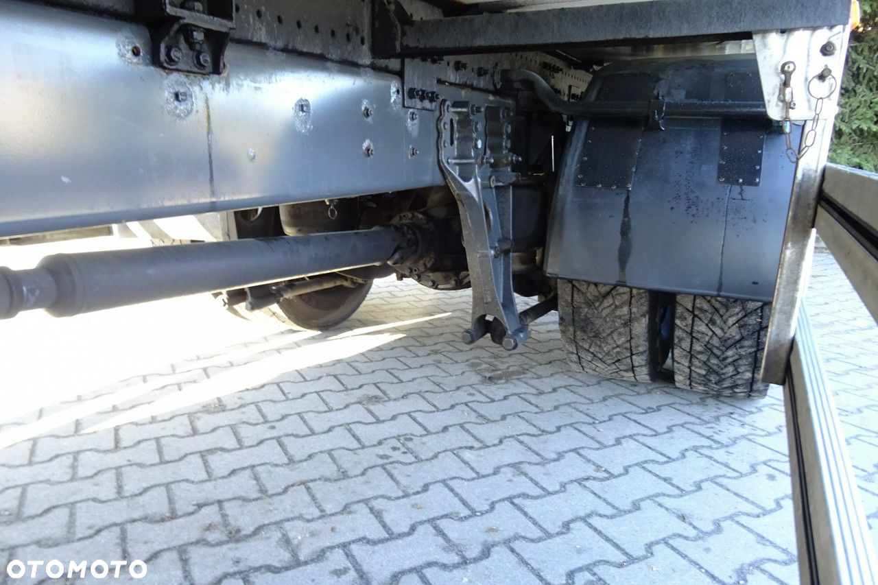 DAF CF 65.220 Euro 5 chłodnia 18 palet winda klapa Sprowadzony - 40