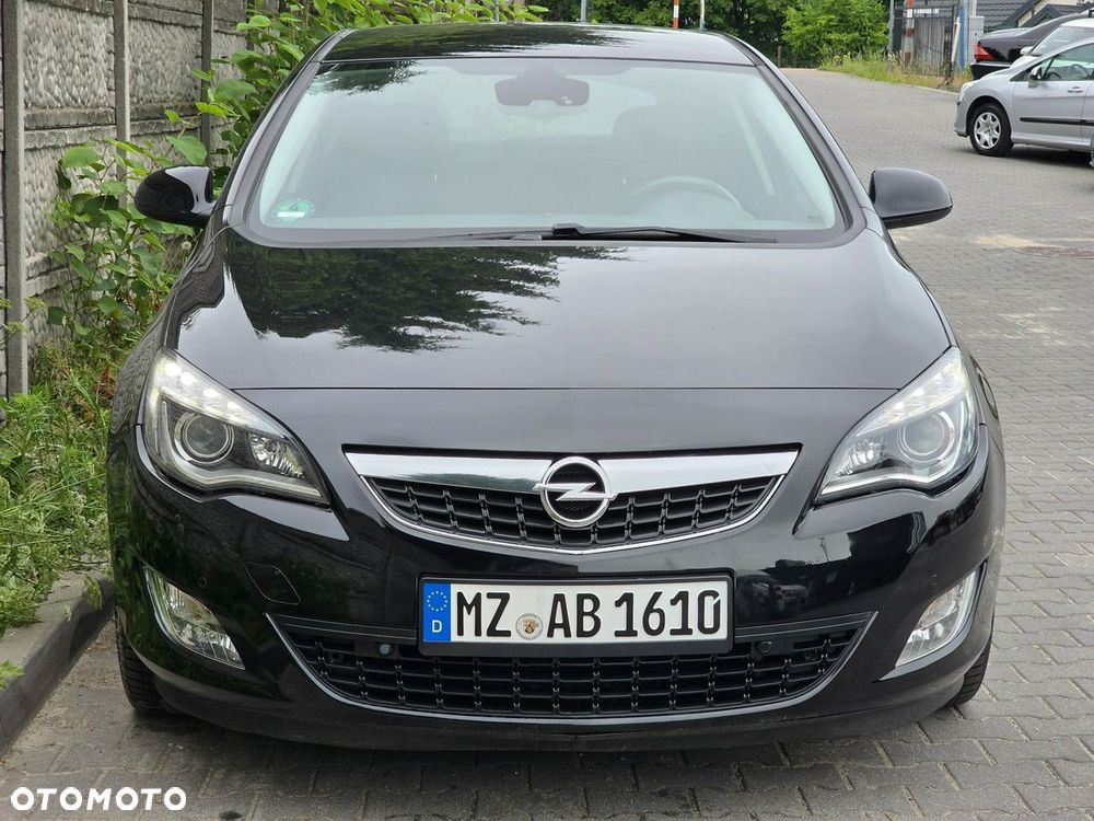 Opel Astra - 2