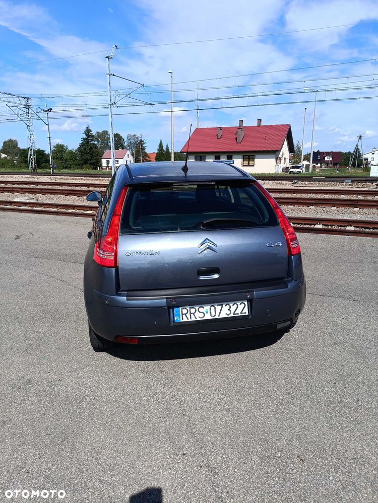 Citroën C4 - 4