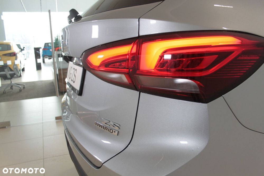 MG ZS Hybrid+ - 20