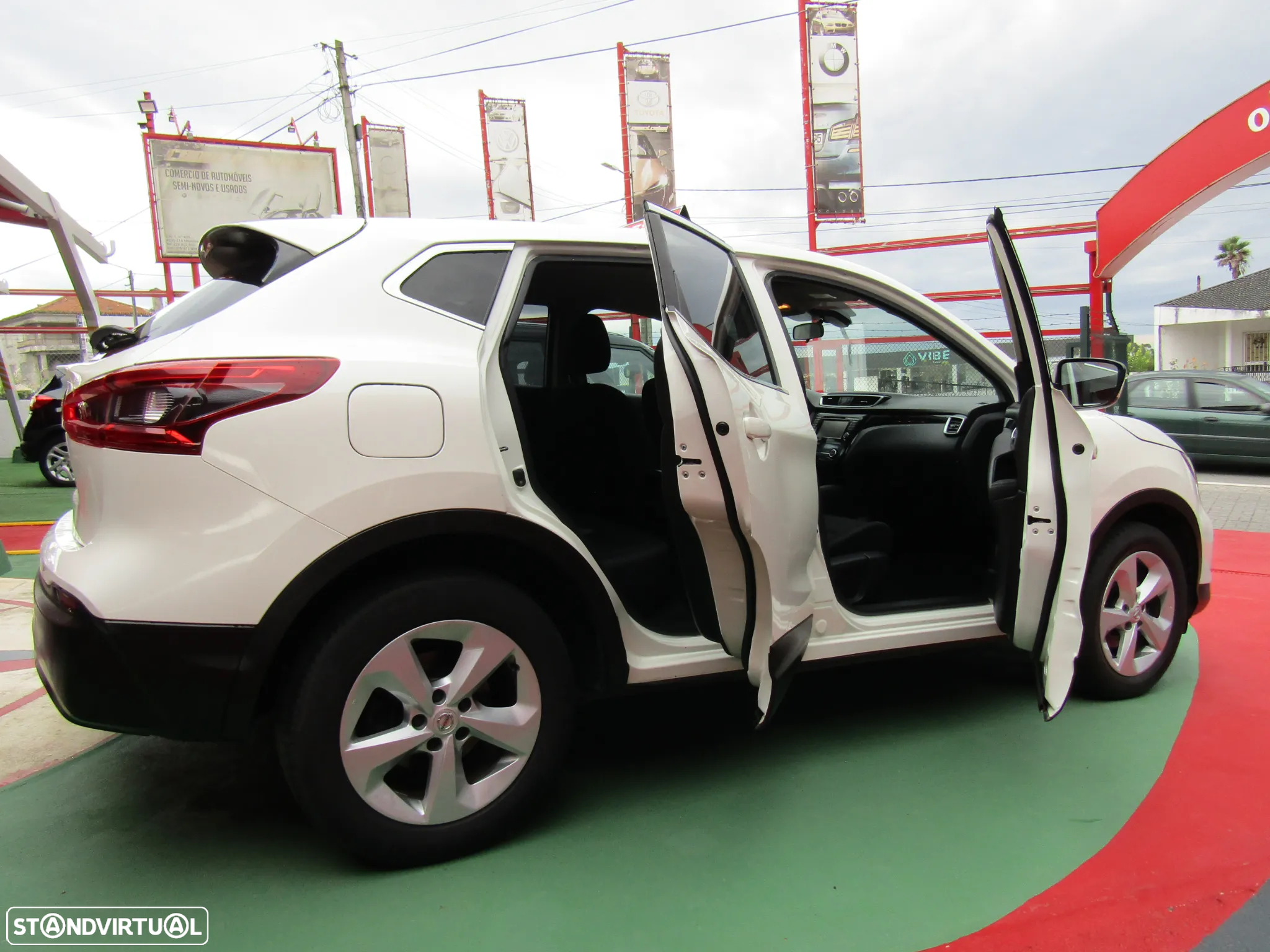 Nissan Qashqai 1.5 dCi Tekna Premium - 14