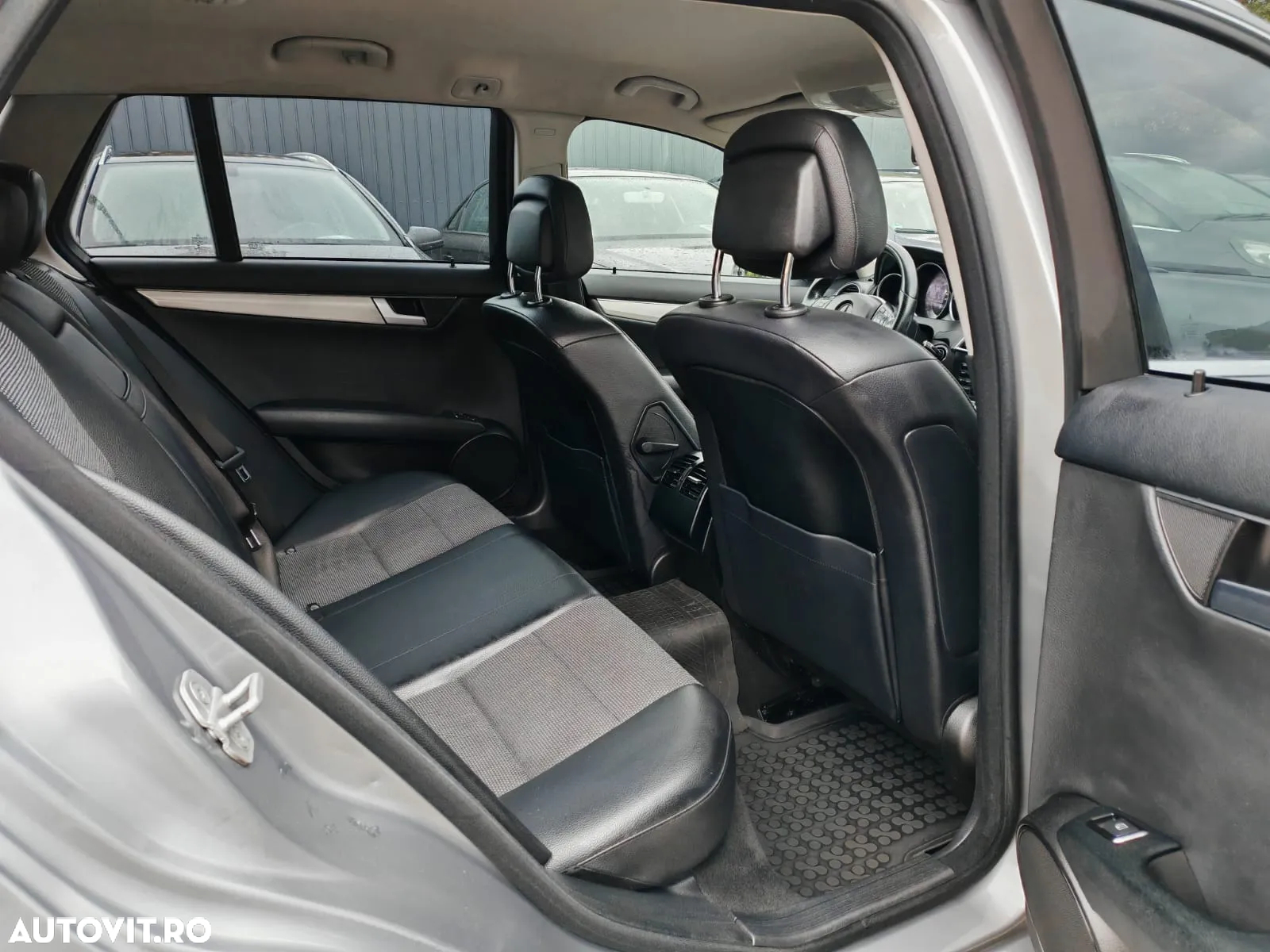 Mercedes-Benz C 200 d T 7G-TRONIC Avantgarde - 7