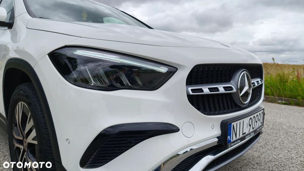 Mercedes-Benz GLA 200 Style - 11