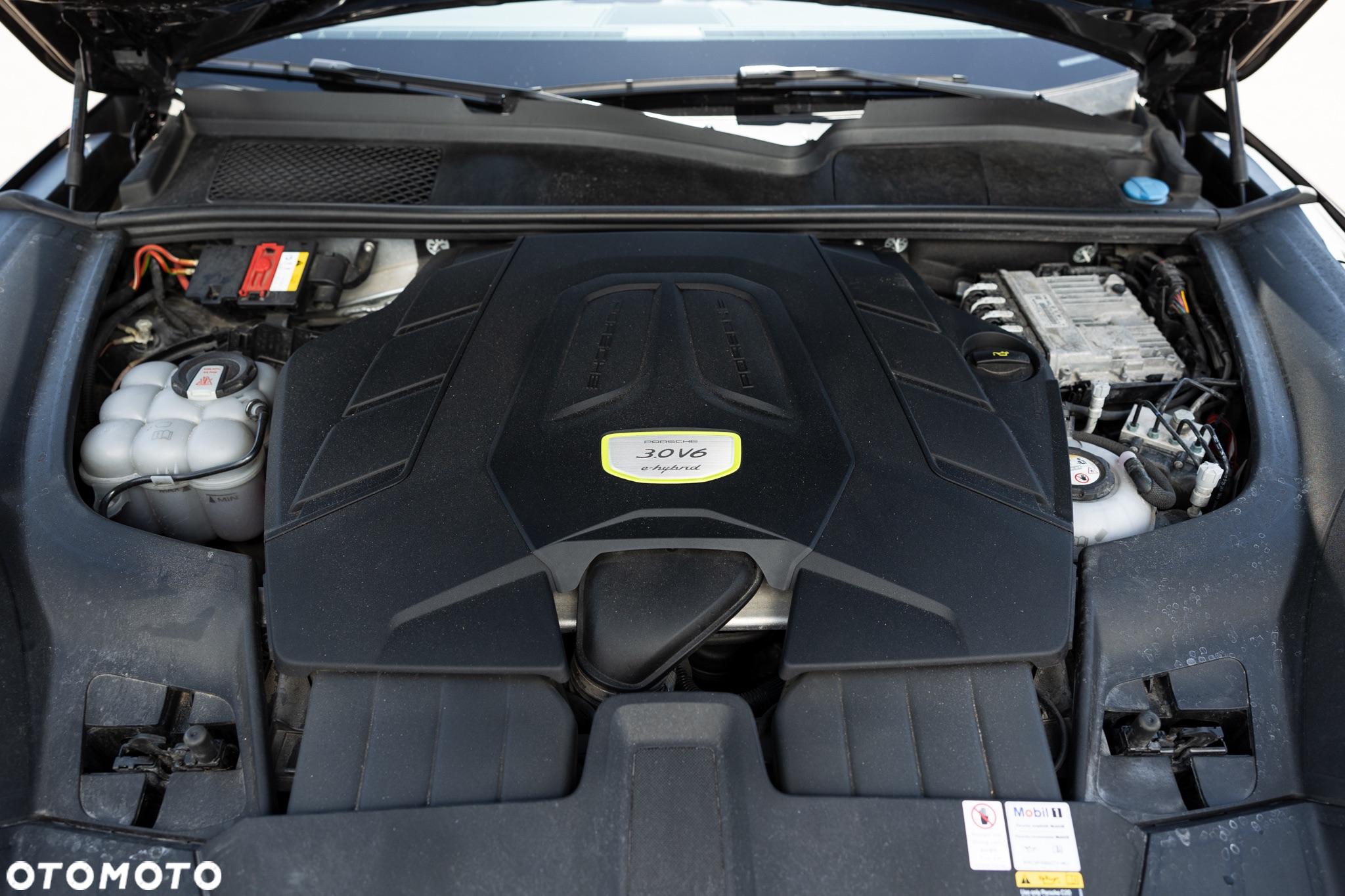 Porsche Cayenne - 3