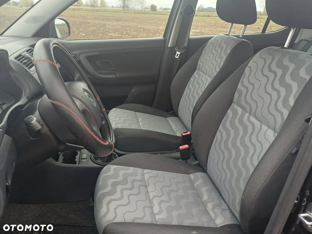 Skoda Fabia 1.2 12V Ambition - 8