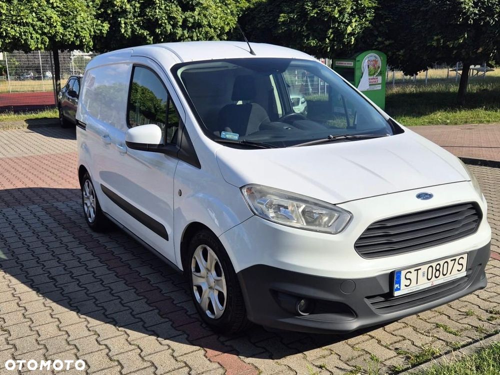 Ford Transit Courier - 5