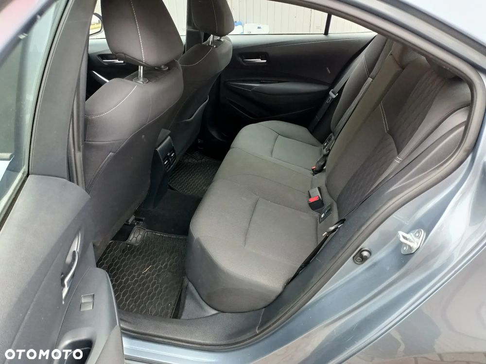 Toyota Corolla 1.6 Executive - 9