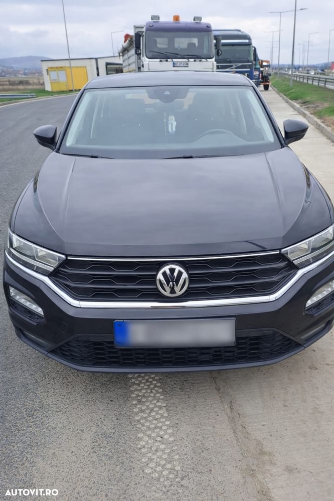 Volkswagen T-Roc - 1