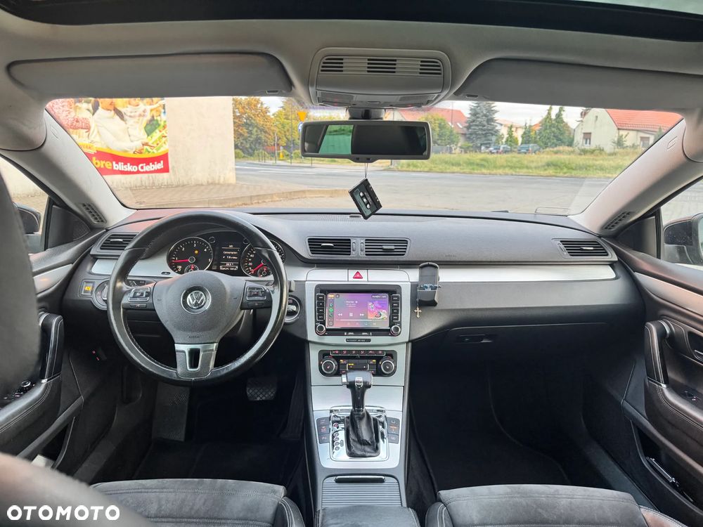 Volkswagen Passat CC - 20