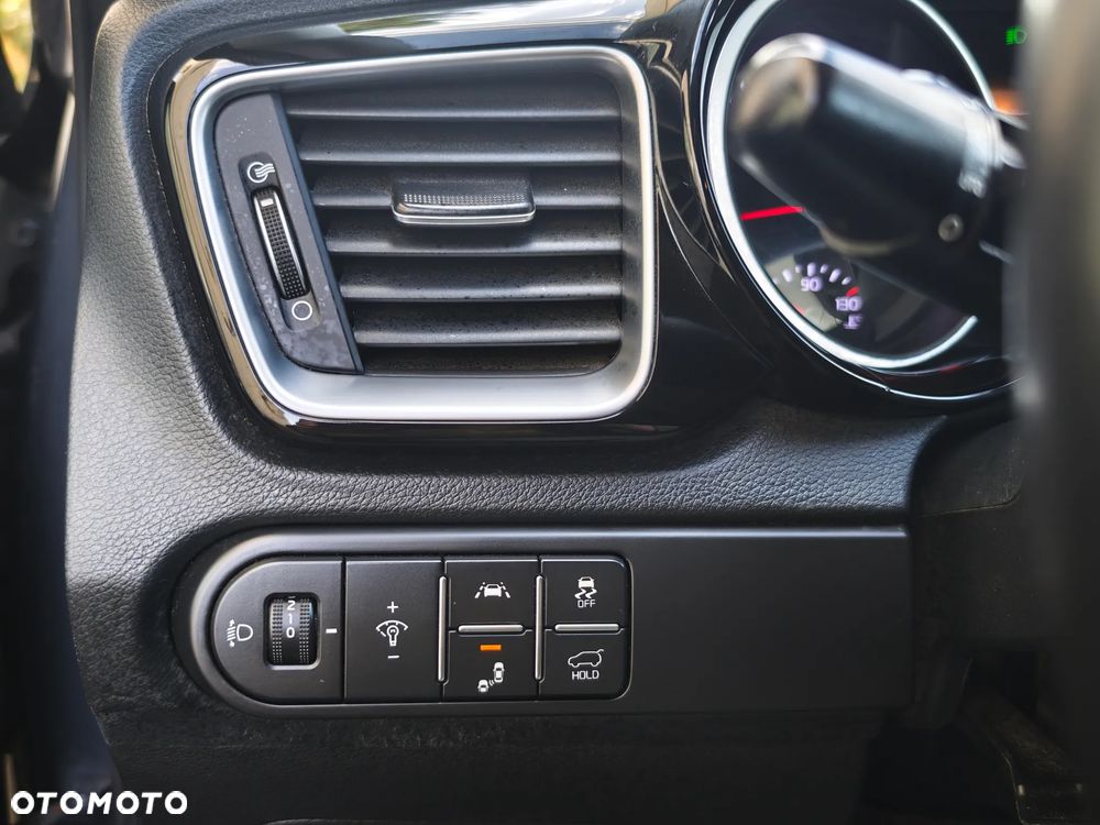 Kia Ceed 1.4 T-GDI OPF Platinum Edition - 35