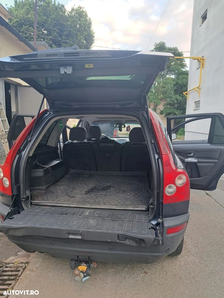 Volvo XC 90 2.4 D Aut. 7 locuri - 13