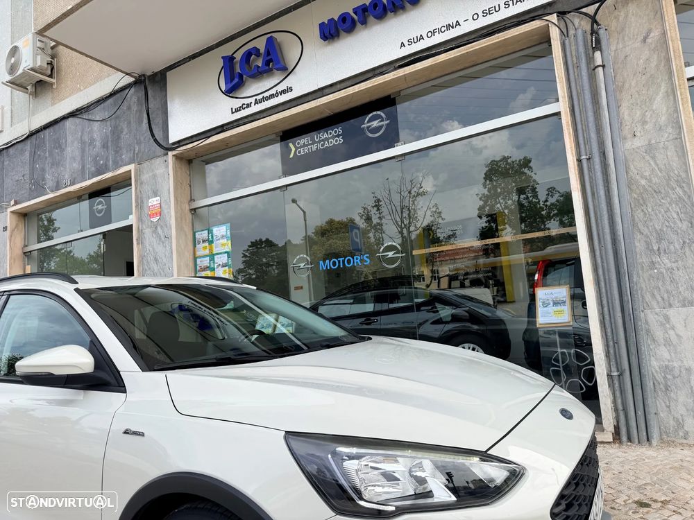 Ford Focus SW 1.0 EcoBoost Active X - 11