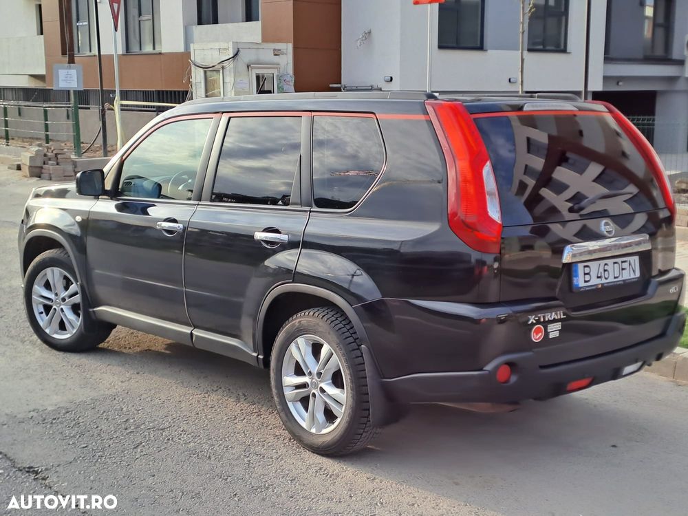 Nissan X-Trail 2.0 dCi DPF All Mode 4X4-i Elegance Aut - 4
