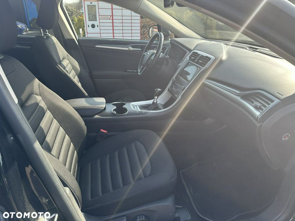 Ford Mondeo - 13