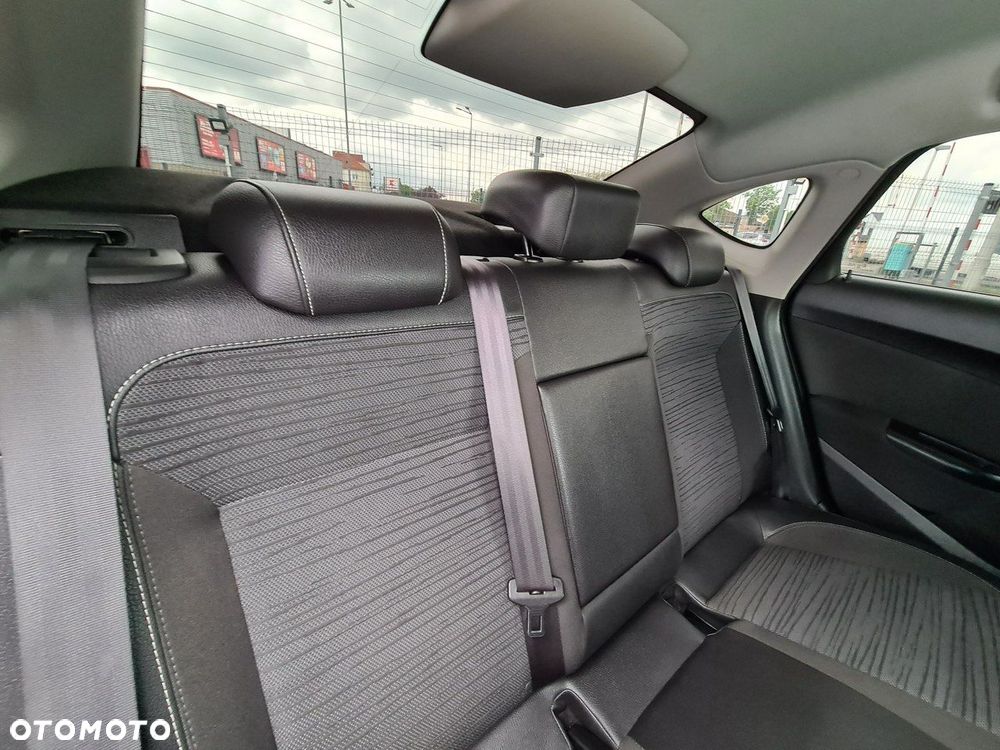 Opel Astra 1.4 Turbo Edition - 26
