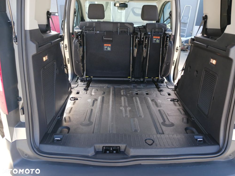 Ford Transit Connect 220 L1 Trend - 17