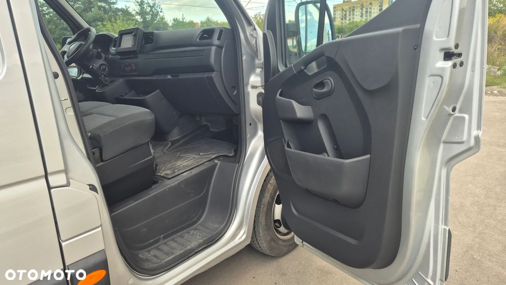 Renault Master - 16