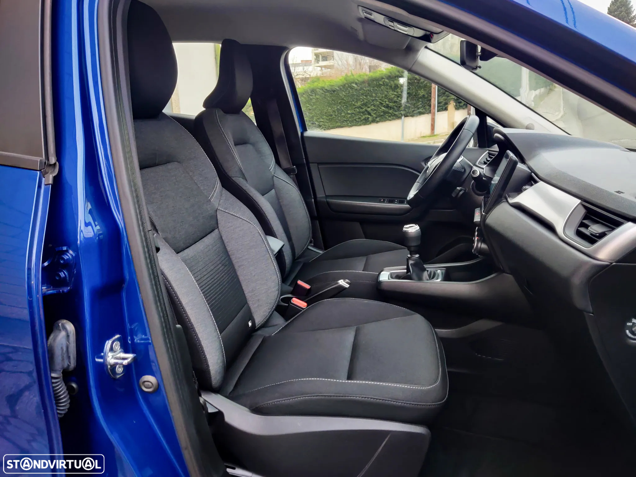Renault Captur TCe 100 BUSINESS EDITION - 10