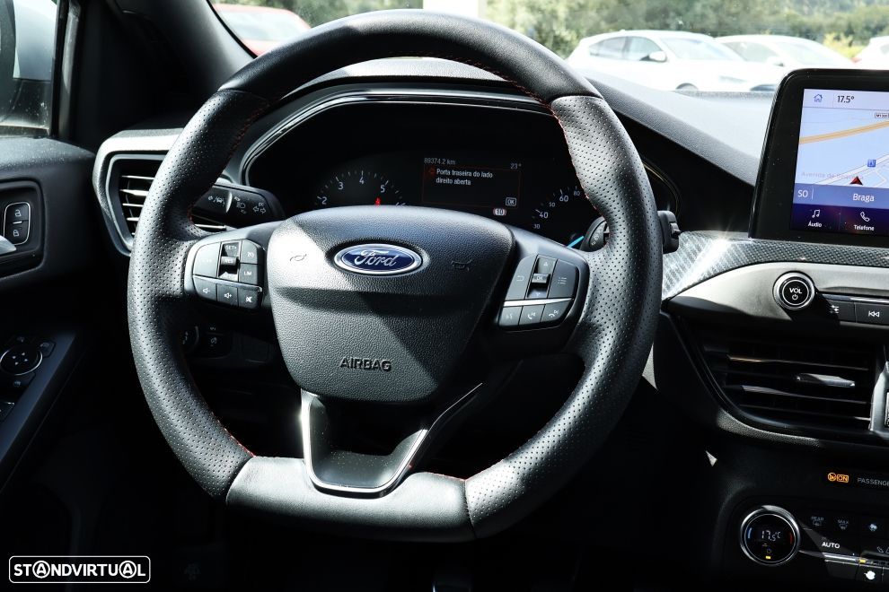Ford Focus SW 1.0 EcoBoost ST-Line - 9