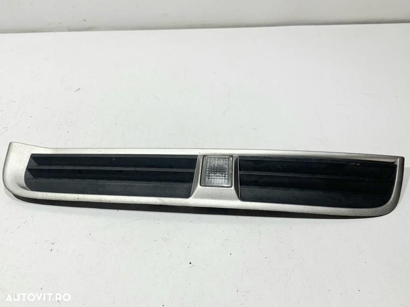 Grila cu semnalizare aripa dreapta fata Opel Antara facelift (2010-2016) 22737872 - 1