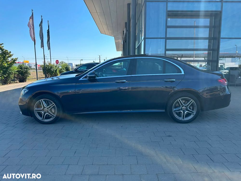Mercedes-Benz E 300 4MATIC 9G-TRONIC AMG Line - 10