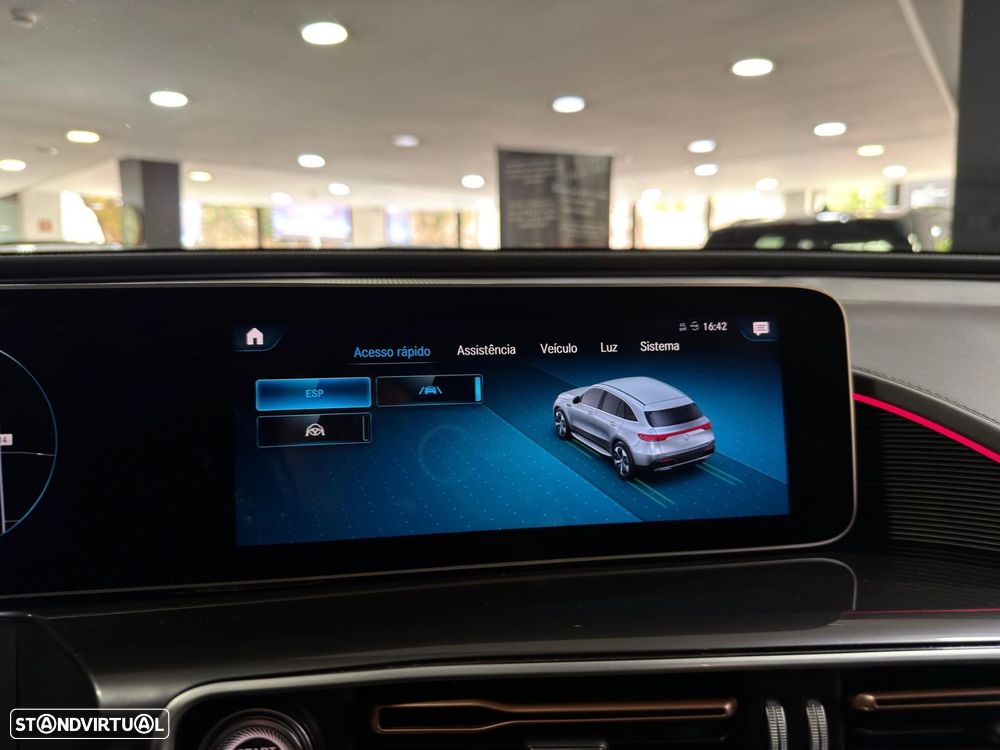 Mercedes-Benz EQC 400 4Matic AMG Line - 36