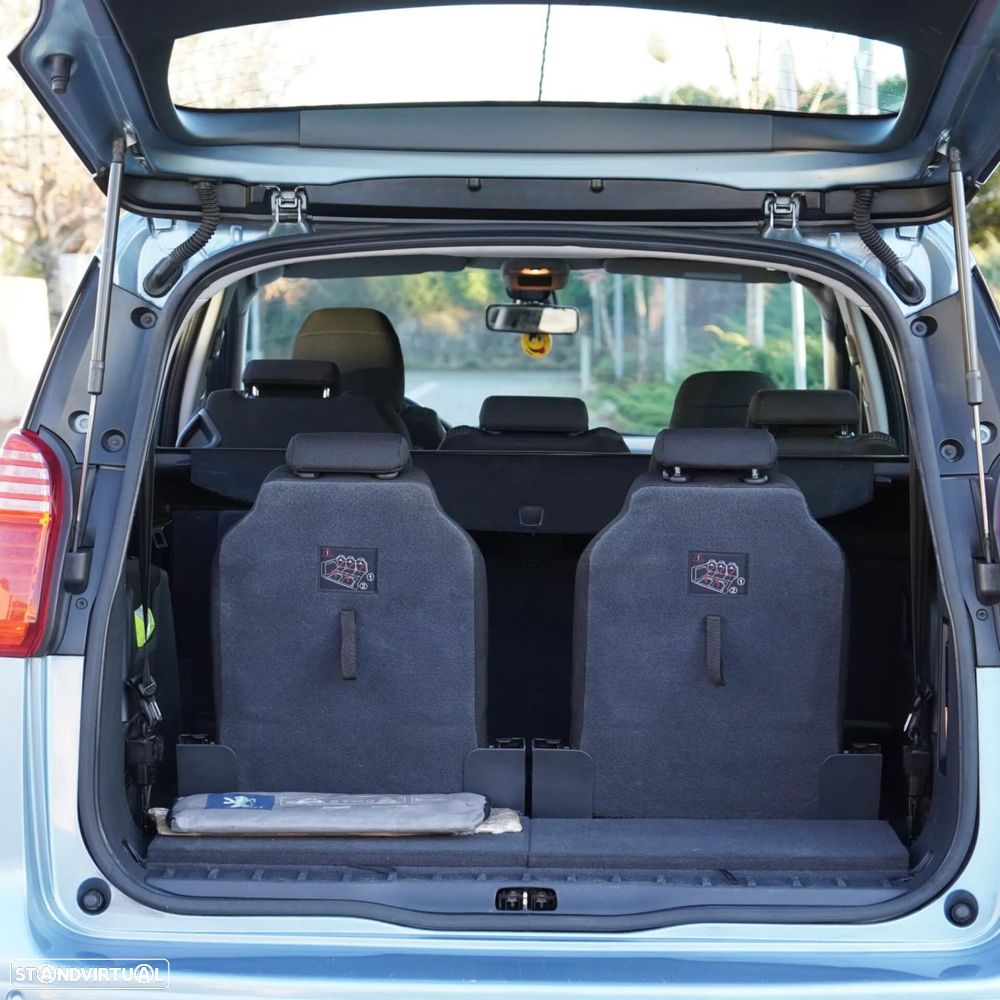 Peugeot 5008 1.6 HDi Premium - 36