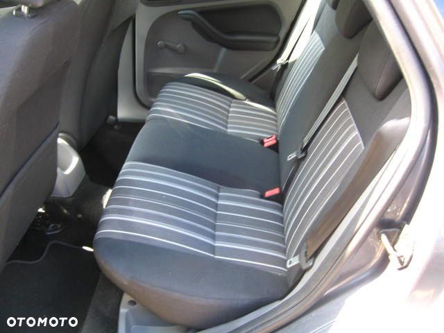 Ford Focus 1.6 Gold X EU5 - 20