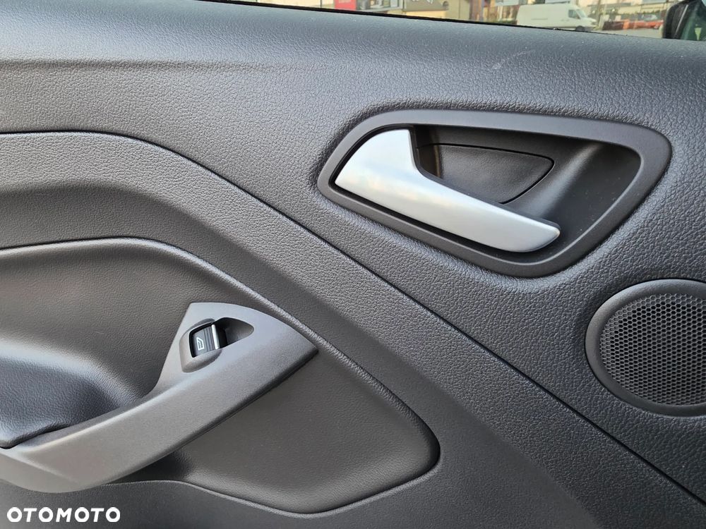 Ford Kuga 2.0 TDCi 4x4 Titanium - 13