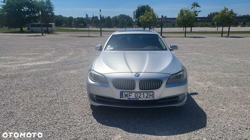 BMW Seria 5 535i - 6