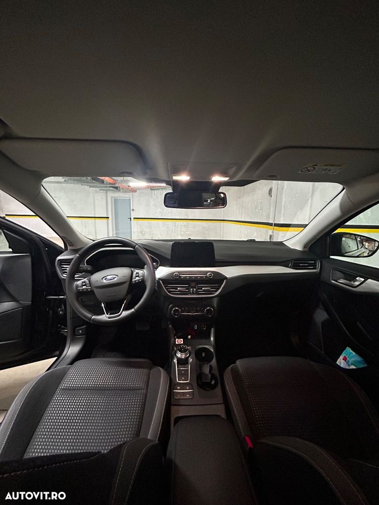 Ford Focus 1.5 EcoBlue Active Business - 4
