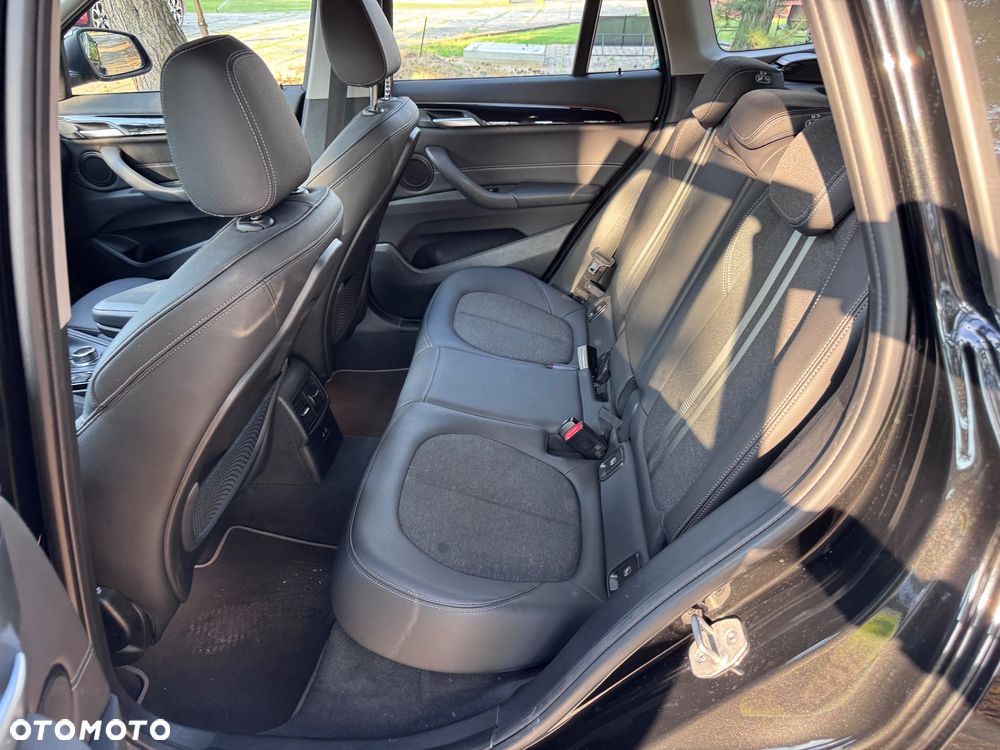 BMW X1 sDrive18i xLine sport - 19