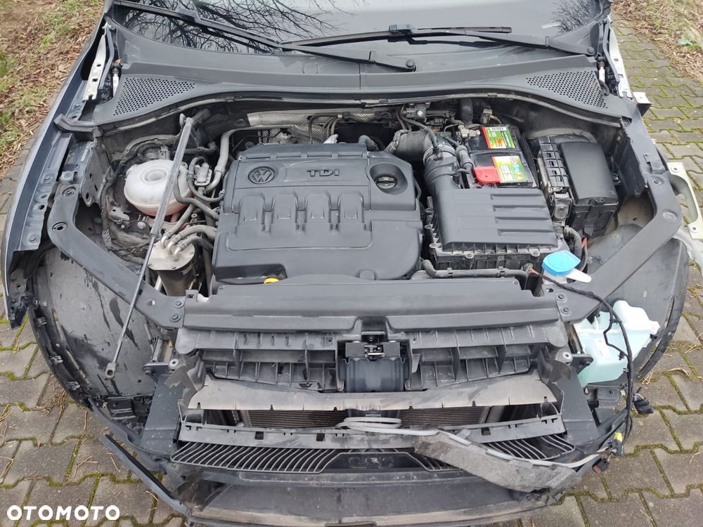 Volkswagen Tiguan - 17