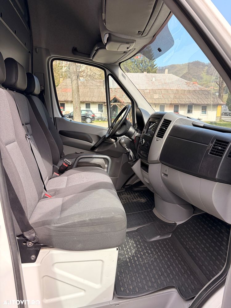 Volkswagen Crafter - 9