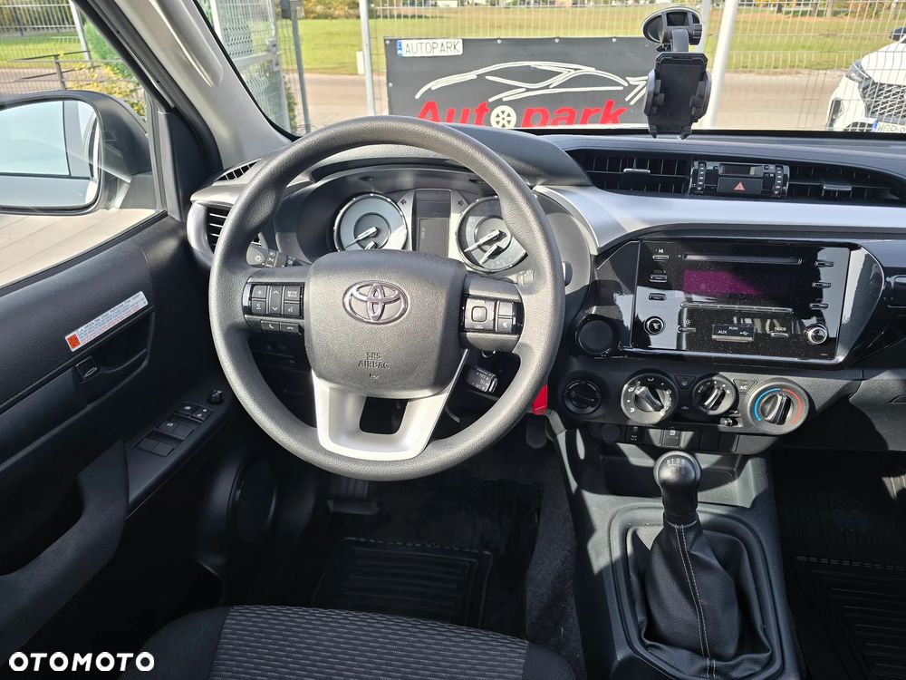 Toyota Hilux 2.4 D-4D Double Cab DL 4x4 - 22
