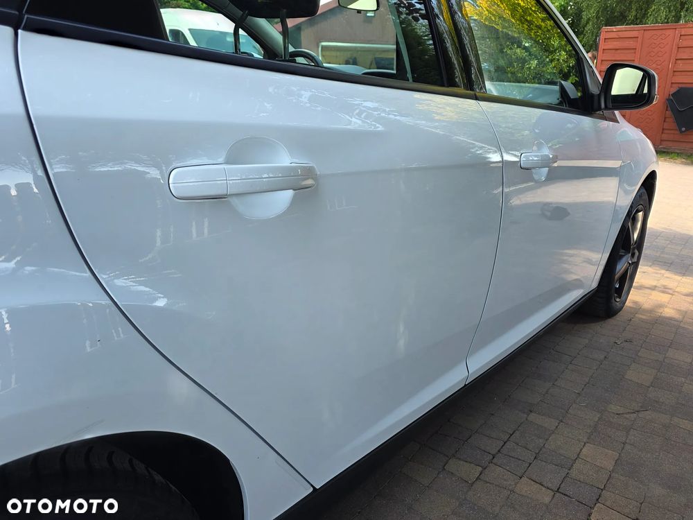 Ford Focus 1.6 TI-VCT Ambiente - 14