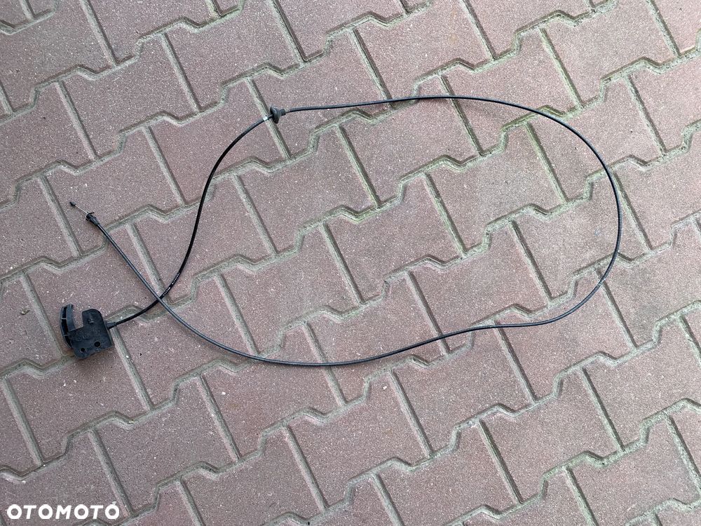 CADILLAC ESCALADE III 6,2 V8 2006-2014 LINKA MASKI POKRYWY CIĘGNO - 1