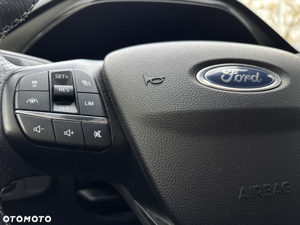 Ford Focus - 23