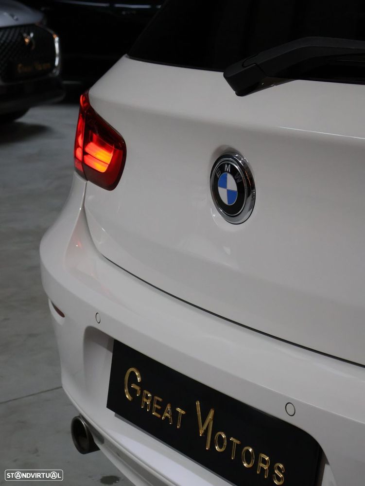 BMW 116 d EDynamics Line Urban - 13